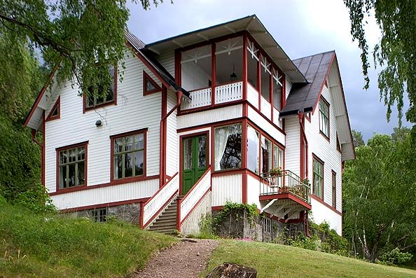 Sommarvilla på Tynningö uppförd år 1908.