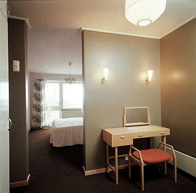 Interiör från sovrum i villa, saltsjöbaden, 1963.